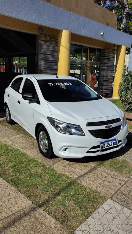 Chevrolet - Onix Joy